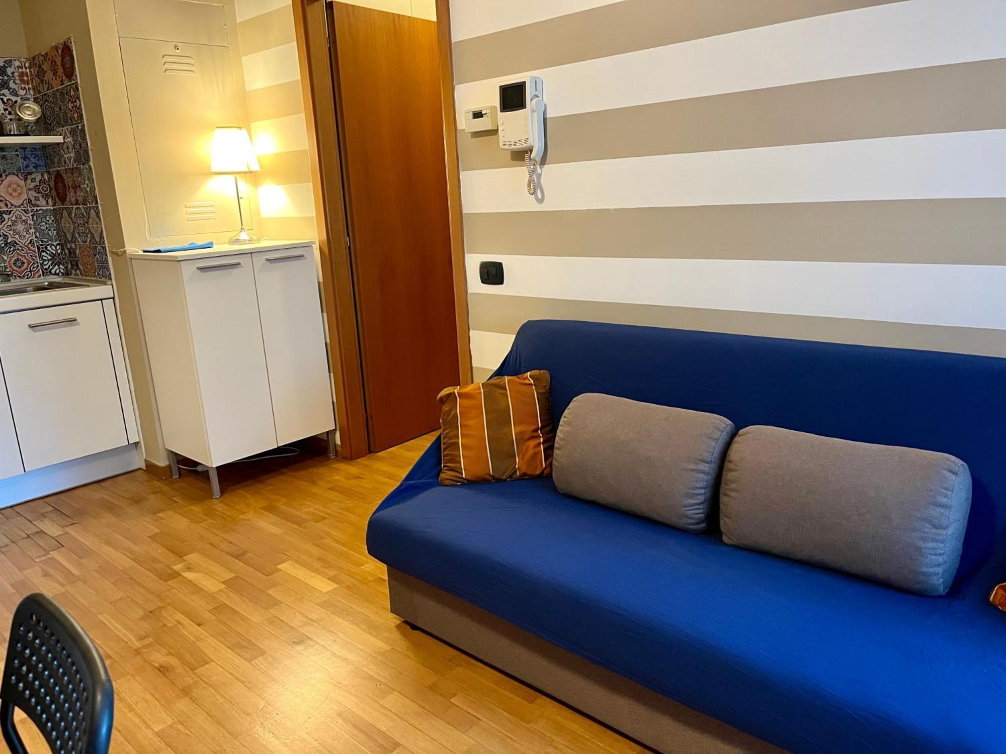 Bergamo Bilocale Nuovo In Centro 4 Posti Letto Lägenhet Exteriör bild